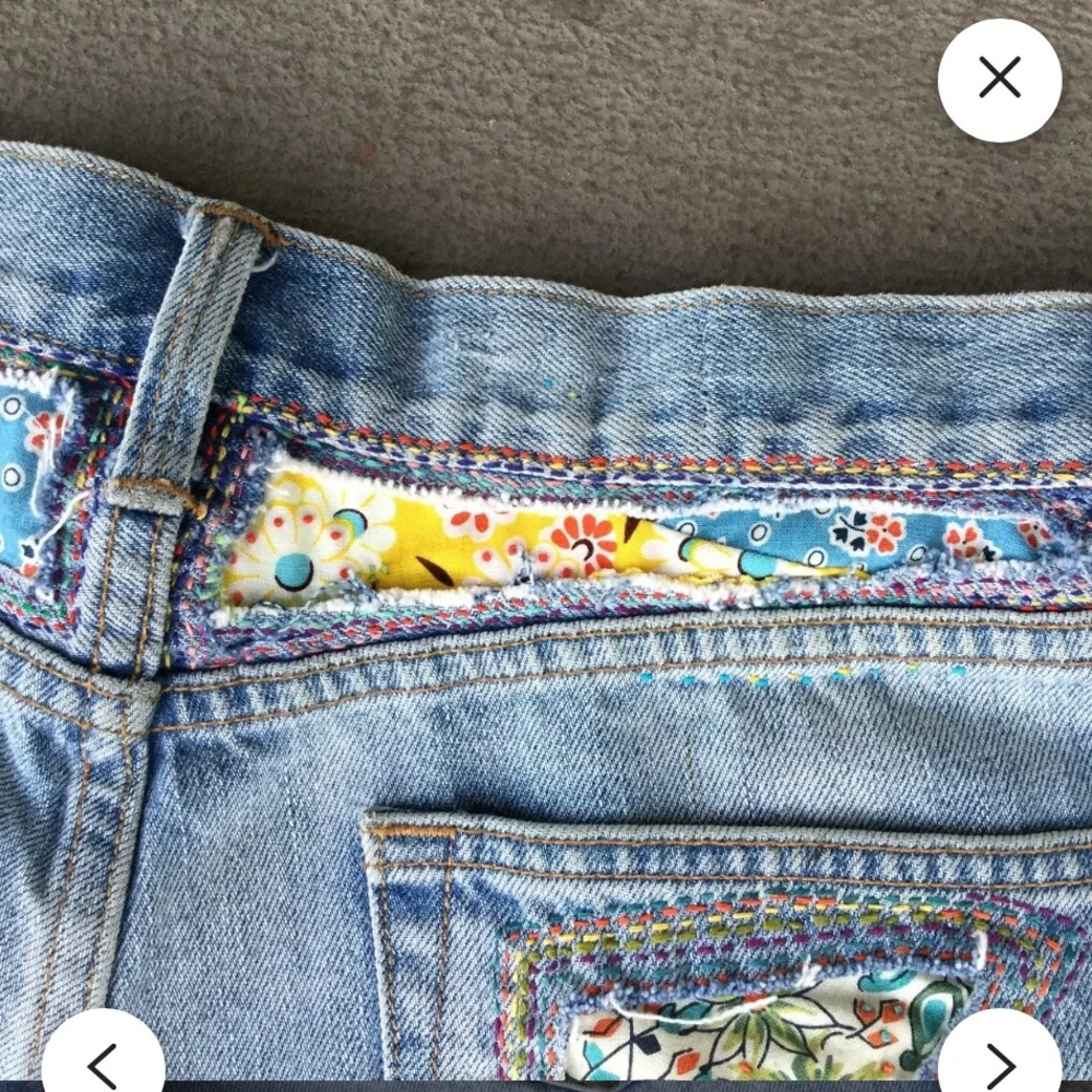 Reworked Upcycled denim shorts sashiko bro visible mending hand sewn 29” waist - Picture 5 of 9